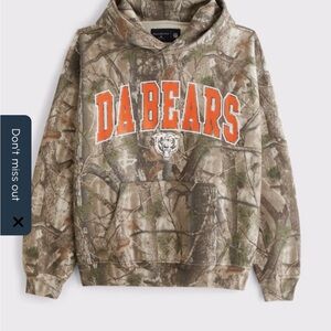 ISO Abercrombie Bears Camo Popover Hoodie XXL